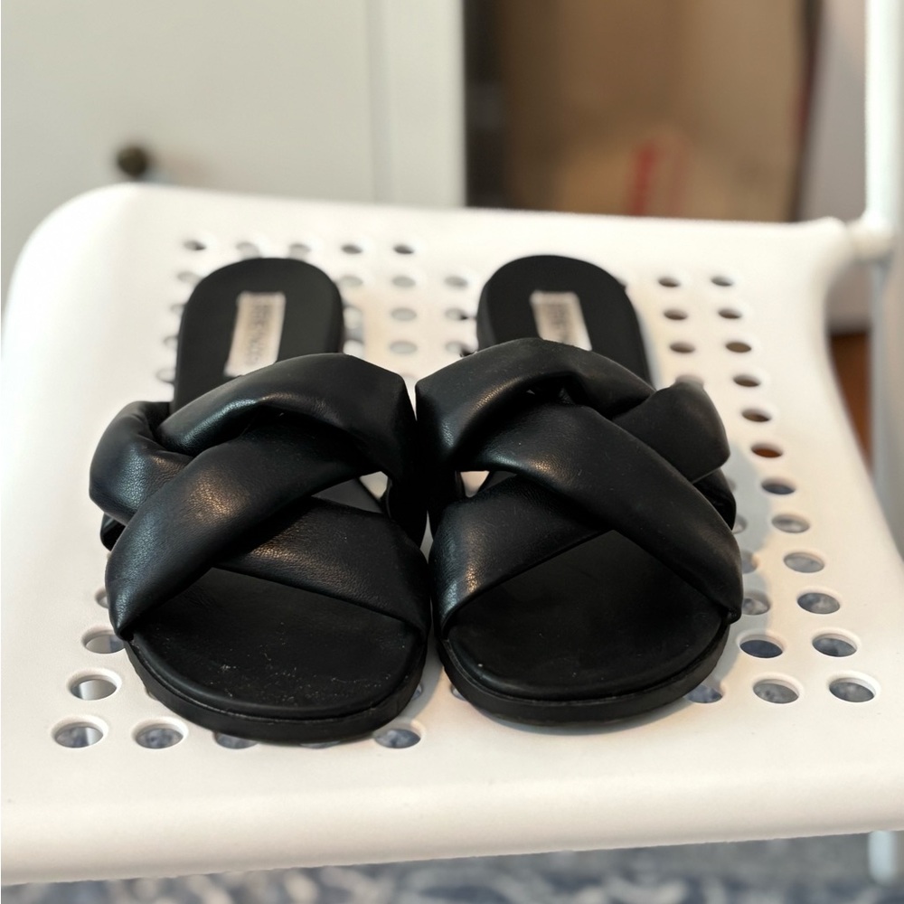 Steve Madden Black Slide Sandals